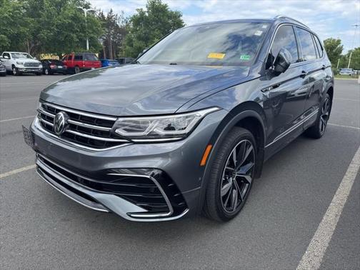 2022 Volkswagen Tiguan 2.0T SEL R-Line 4MOTION