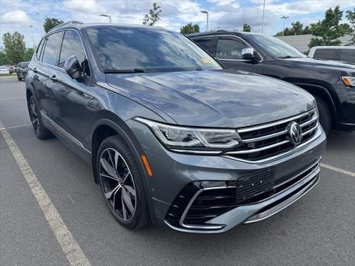 2022 Volkswagen Tiguan 2.0T SEL R-Line 4MOTION