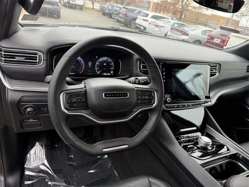 2024 Jeep Wagoneer L Series II 4x4