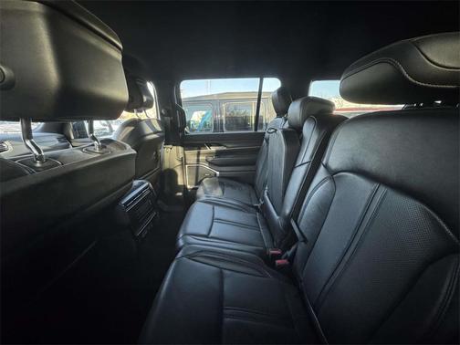 2024 Jeep Wagoneer L Series II 4x4