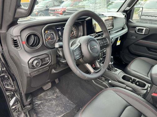 Black Clearcoat 2026 Jeep Wrangler Rubicon