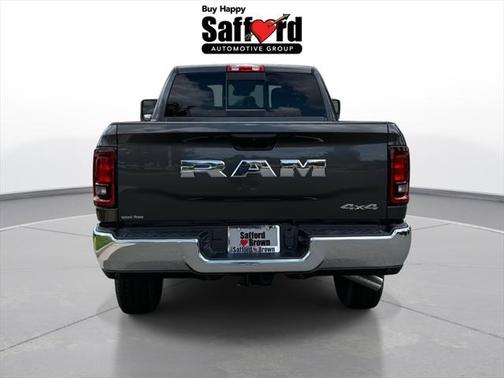 2025 RAM 2500 Tradesman Crew Cab 4x4 6'4' Box