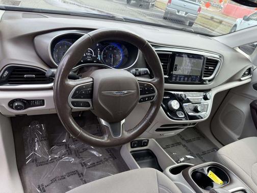 2019 Chrysler Pacifica Touring Plus