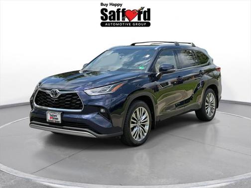 2022 Toyota Highlander Platinum