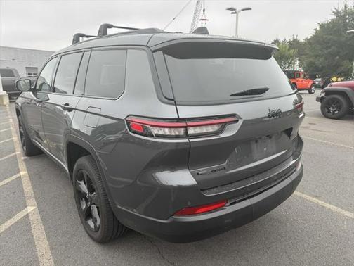 2022 Jeep Grand Cherokee L Altitude