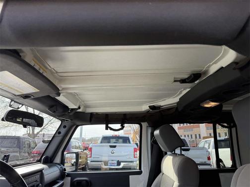 2010 Jeep Wrangler Unlimited Sport