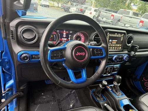 Hydro Blue Pearlcoat 2022 Jeep Wrangler Unlimited Sahara