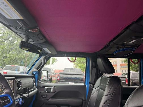 Hydro Blue Pearlcoat 2022 Jeep Wrangler Unlimited Sahara