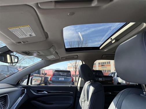 2021 Buick Enclave FWD Essence