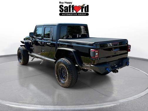 Black Clearcoat 2023 Jeep Gladiator Mojave 4x4
