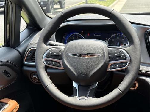 2025 Chrysler Pacifica L