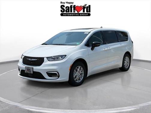 2025 Chrysler Pacifica L