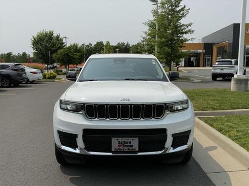 2022 Jeep Grand Cherokee L Laredo