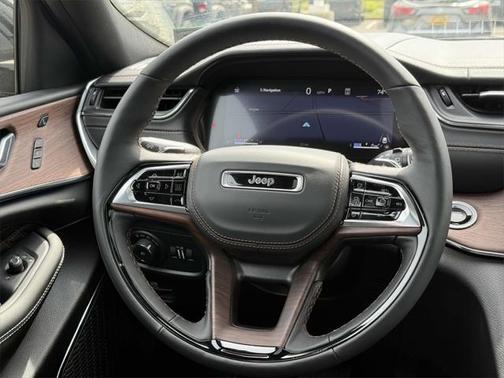 2025 Jeep Grand Cherokee L Summit