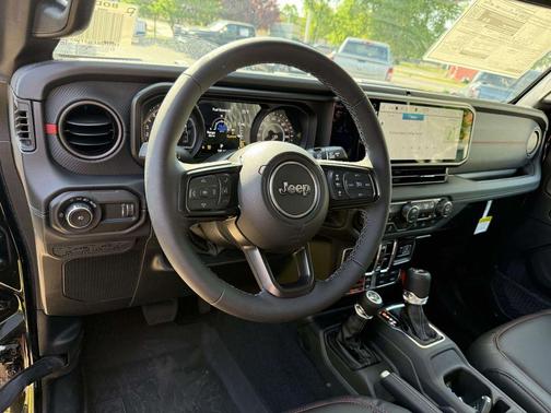 Black Clearcoat 2026 Jeep Wrangler Rubicon