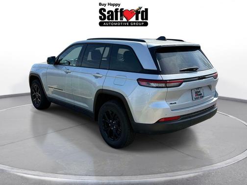 Silver Zynith 2025 Jeep Grand Cherokee Altitude