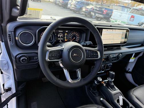 2026 Jeep Wrangler 4-Door Sahara 4x4