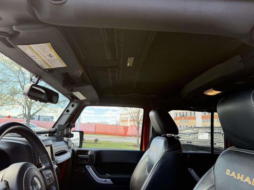 2014 Jeep Wrangler Unlimited Sahara