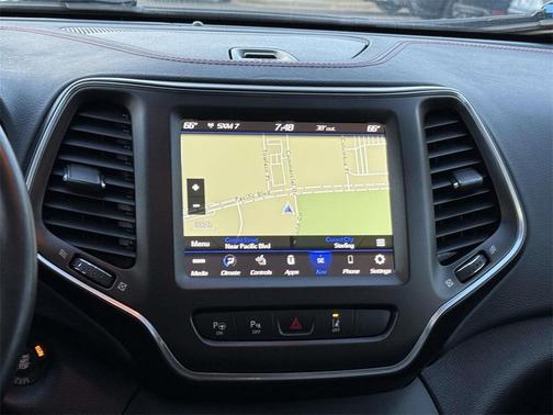 2021 Jeep Cherokee Trailhawk