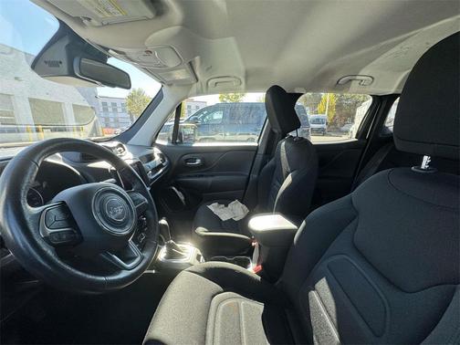 2022 Jeep Renegade Latitude