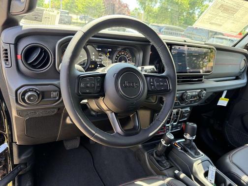 Black Clearcoat 2026 Jeep Wrangler Rubicon