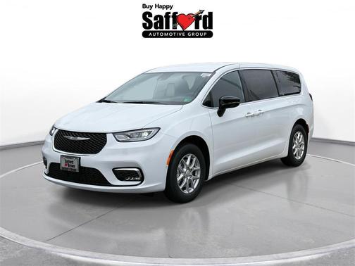2025 Chrysler Pacifica L
