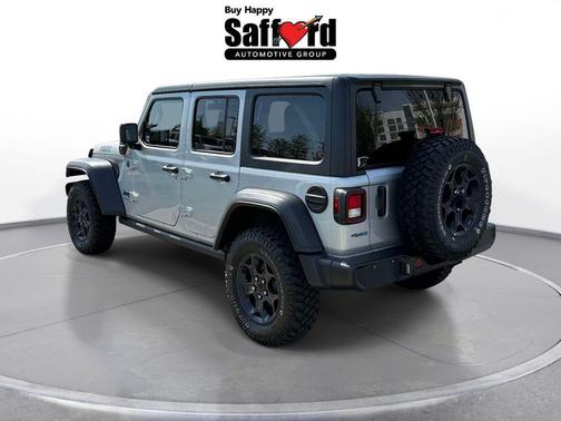 Silver Zynith Clearcoat 2023 Jeep Wrangler 4xe Willys