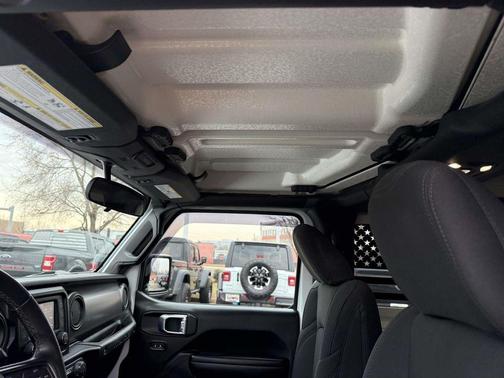 2021 Jeep Wrangler Sport S