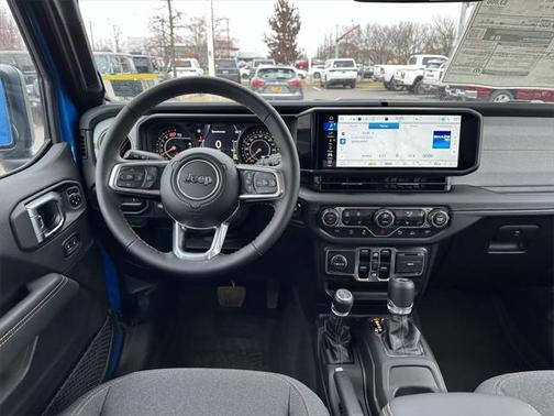 2025 Jeep Wrangler 4-Door Sahara 4x4