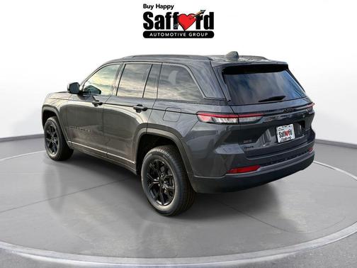 2026 Jeep Grand Cherokee Altitude