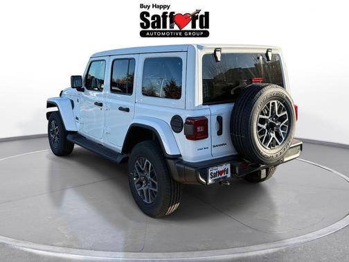 2026 Jeep Wrangler 4-Door Sahara 4x4