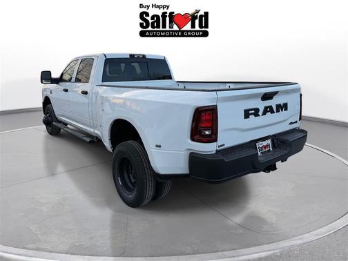2026 RAM 3500 Tradesman Crew Cab 4x4 8' Box