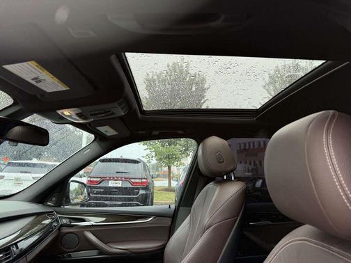 White Metallic 2016 BMW X5 xDrive35i