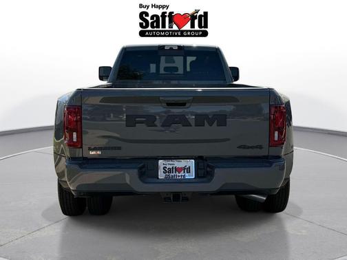 Ceramic Gray Clearcoat 2026 RAM 3500 Laramie Crew Cab 4x4 8' Box