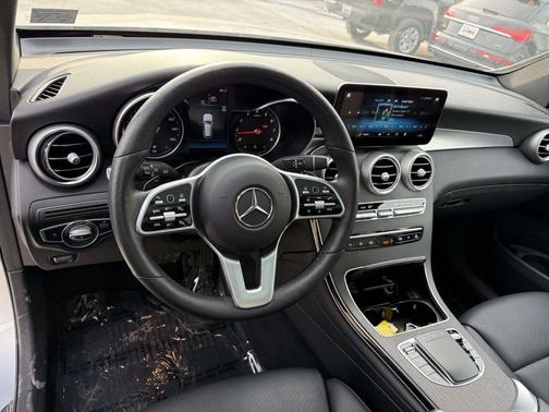 2021 Mercedes-Benz GLC 300 4MATIC