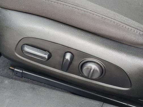 2021 Chevrolet Malibu FWD LT