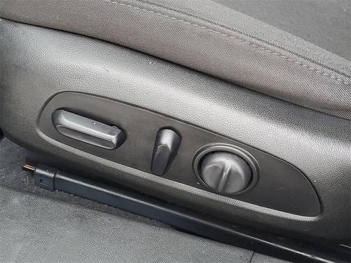 2021 Chevrolet Malibu FWD LT