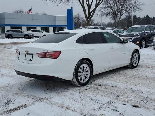 2021 Chevrolet Malibu FWD LT