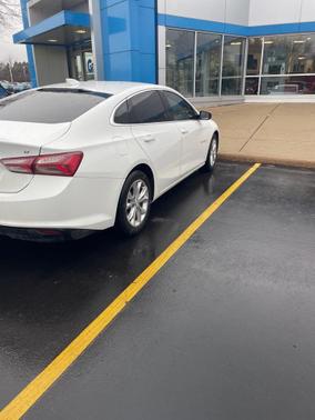 2021 Chevrolet Malibu FWD LT
