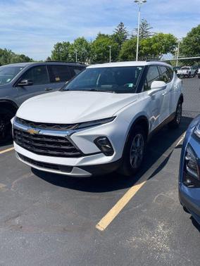 Summit White 2023 Chevrolet Blazer 2LT