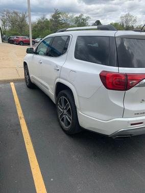 White Frost Tricoat 2018 GMC Acadia Denali