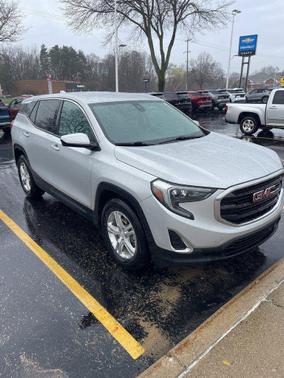 Quicksilver Metallic 2020 GMC Terrain SLE