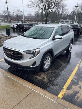 Quicksilver Metallic 2020 GMC Terrain SLE