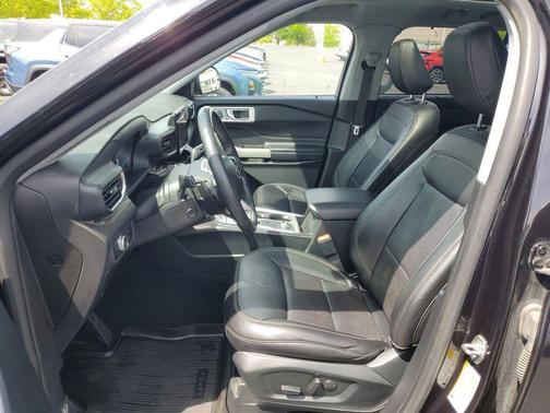 AGATE BLACK METALLIC 2021 Ford Explorer Limited