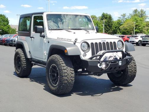 Bright White Clearcoat 2018 Jeep Wrangler JK Rubicon