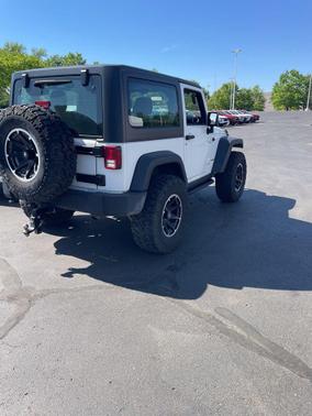 Bright White Clearcoat 2018 Jeep Wrangler JK Rubicon
