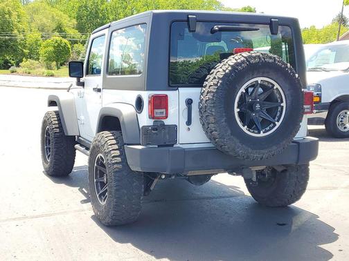 Bright White Clearcoat 2018 Jeep Wrangler JK Rubicon