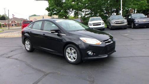 TUXEDO BLACK METALLIC 2012 Ford Focus SEL