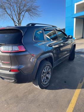 2021 Jeep Cherokee Trailhawk