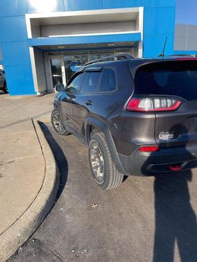 2021 Jeep Cherokee Trailhawk